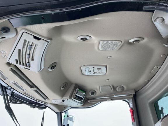 2025 John Deere S7 700 Combine