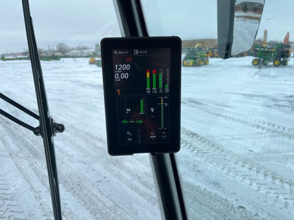 2025 John Deere S7 700 Combine