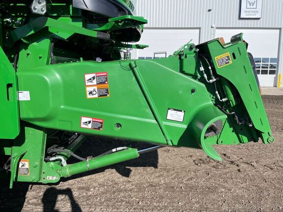 2025 John Deere S7 700 Combine