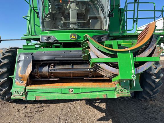 2025 John Deere S7 700 Combine