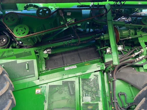 2025 John Deere S7 700 Combine