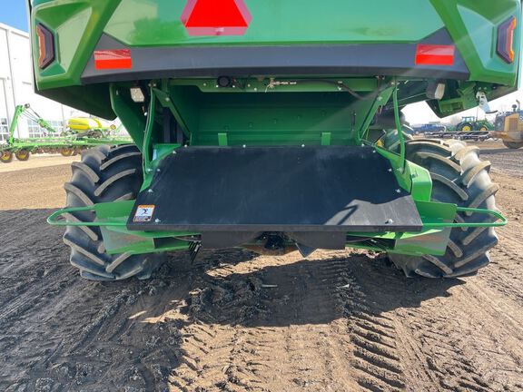 2025 John Deere S7 700 Combine