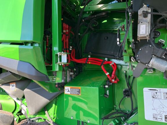 2025 John Deere S7 700 Combine