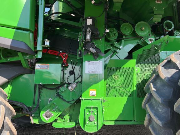 2025 John Deere S7 700 Combine