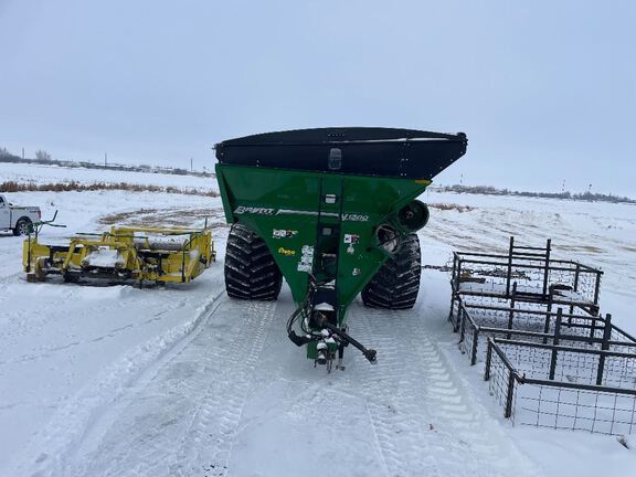 2023 Brent V1300 Grain Cart