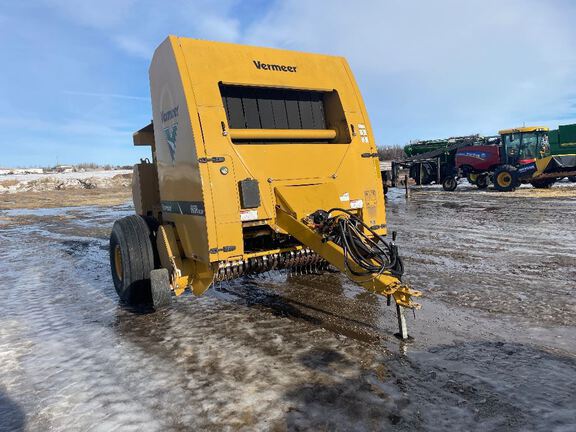 2018 Vermeer 605N Baler/Round