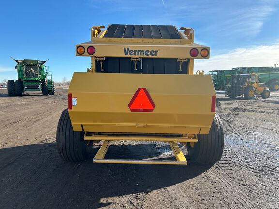 2018 Vermeer 605N Baler/Round