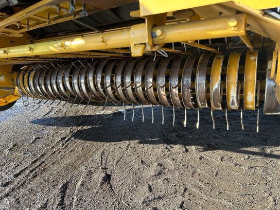 2018 Vermeer 605N Baler/Round