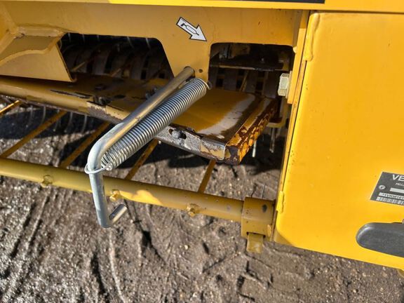 2018 Vermeer 605N Baler/Round