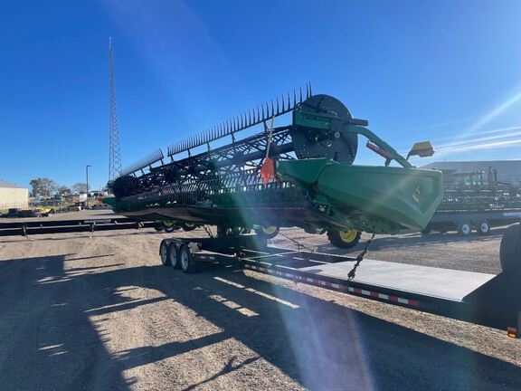 2025 John Deere HD45F Header Combine