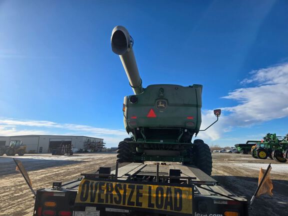 2023 John Deere S770 Combine