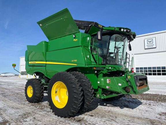 2023 John Deere S770 Combine