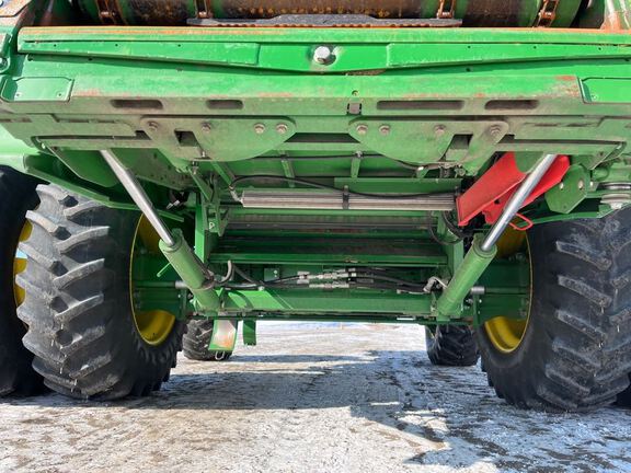 2023 John Deere S770 Combine