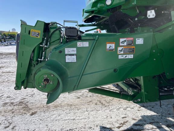 2023 John Deere S770 Combine