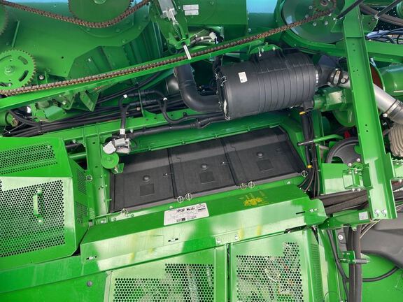 2023 John Deere S770 Combine