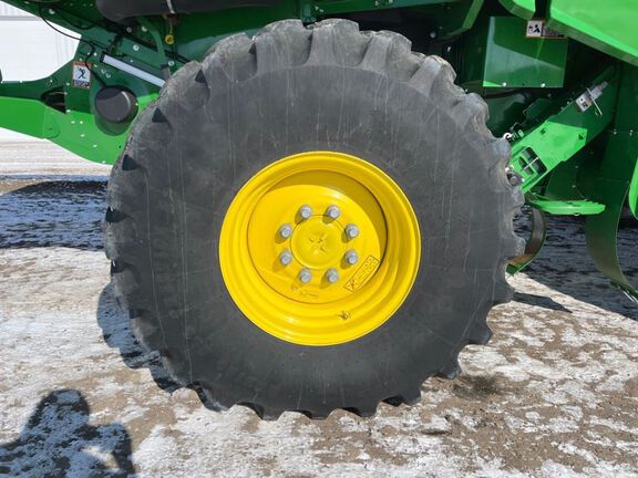 2023 John Deere S770 Combine
