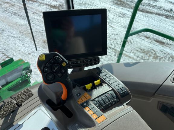 2023 John Deere S770 Combine