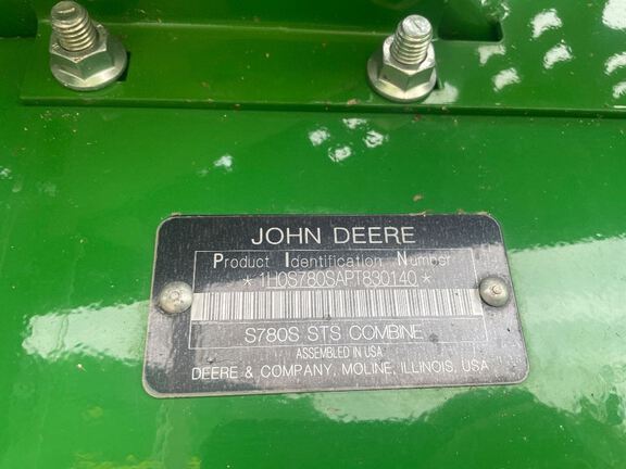2024 John Deere S780 Combine