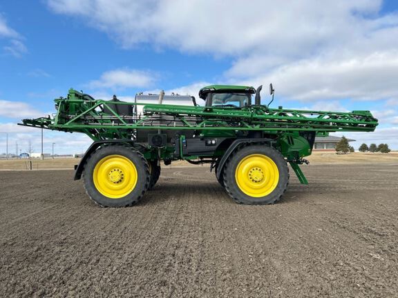 2024 John Deere 616R Sprayer/High Clearance
