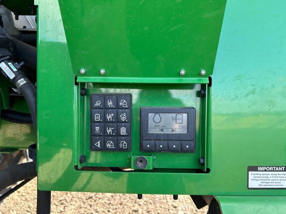 2024 John Deere 616R Sprayer/High Clearance