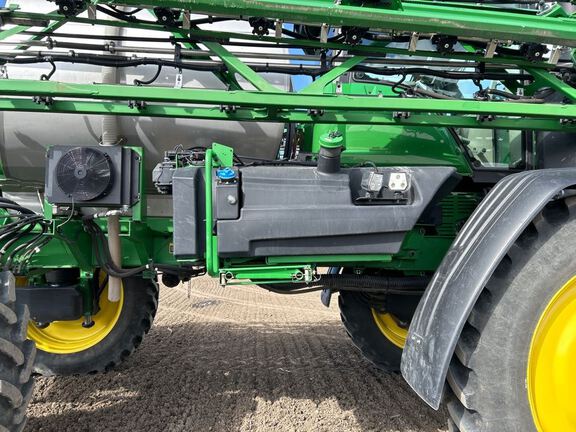 2024 John Deere 616R Sprayer/High Clearance