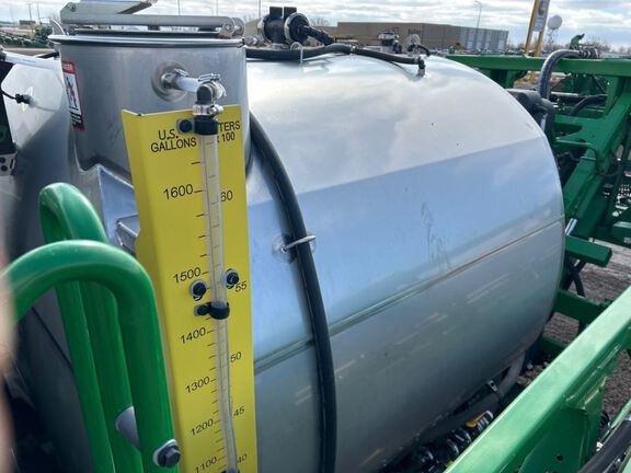 2024 John Deere 616R Sprayer/High Clearance