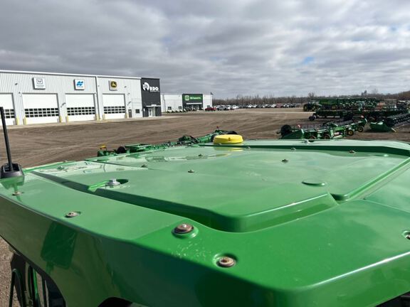 2024 John Deere 616R Sprayer/High Clearance