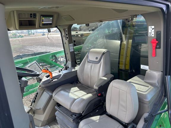 2024 John Deere 616R Sprayer/High Clearance