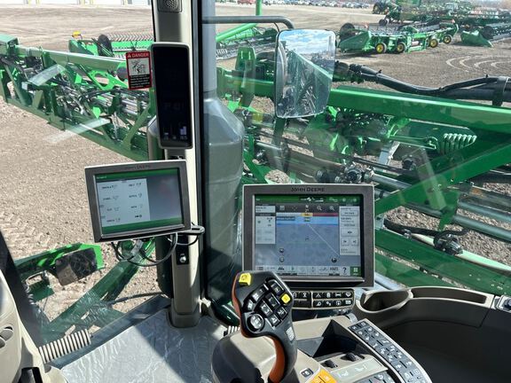 2024 John Deere 616R Sprayer/High Clearance