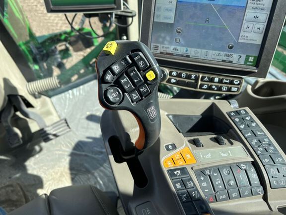 2024 John Deere 616R Sprayer/High Clearance