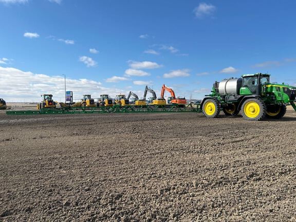 2024 John Deere 616R Sprayer/High Clearance