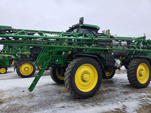 2024 John Deere 616R Sprayer/High Clearance