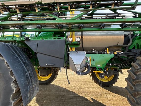 2024 John Deere 616R Sprayer/High Clearance