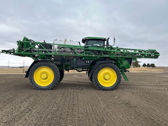2024 John Deere 616R Sprayer/High Clearance