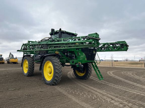 2024 John Deere 616R Sprayer/High Clearance