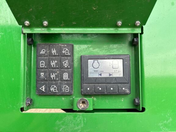 2024 John Deere 616R Sprayer/High Clearance