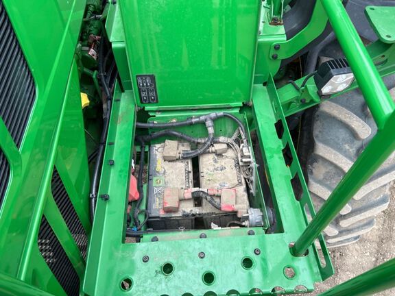 2024 John Deere 616R Sprayer/High Clearance