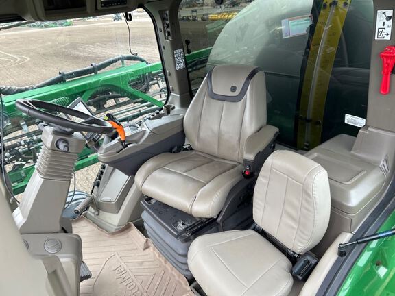 2024 John Deere 616R Sprayer/High Clearance