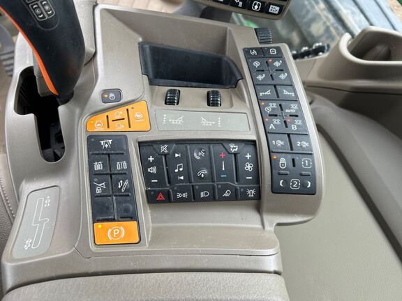 2024 John Deere 616R Sprayer/High Clearance