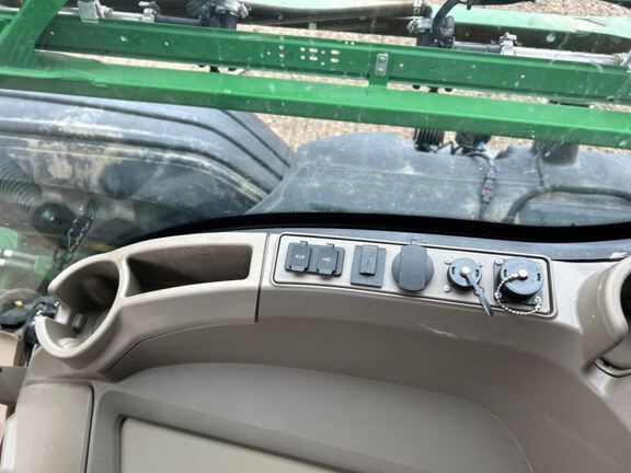 2024 John Deere 616R Sprayer/High Clearance