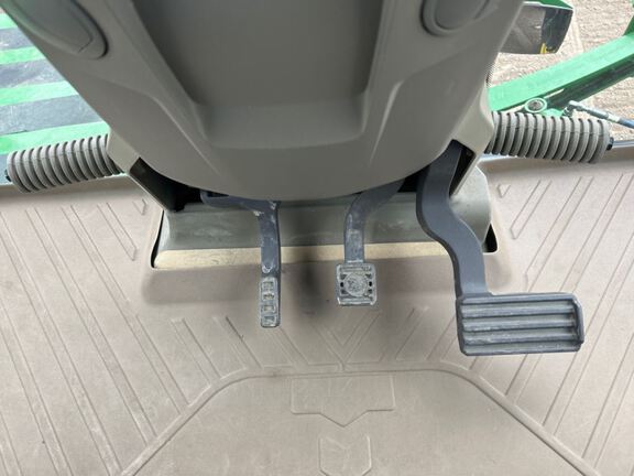 2024 John Deere 616R Sprayer/High Clearance