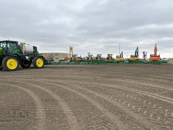 2024 John Deere 616R Sprayer/High Clearance