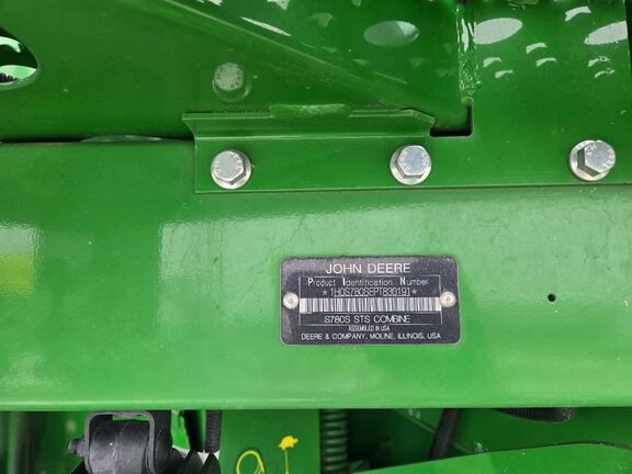 2024 John Deere S780 Combine