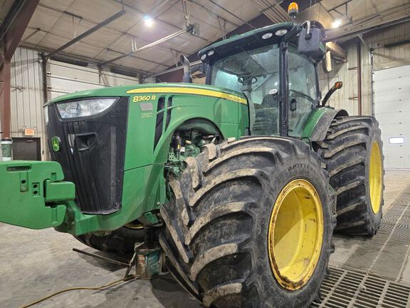 2012 John Deere 8360R Tractor
