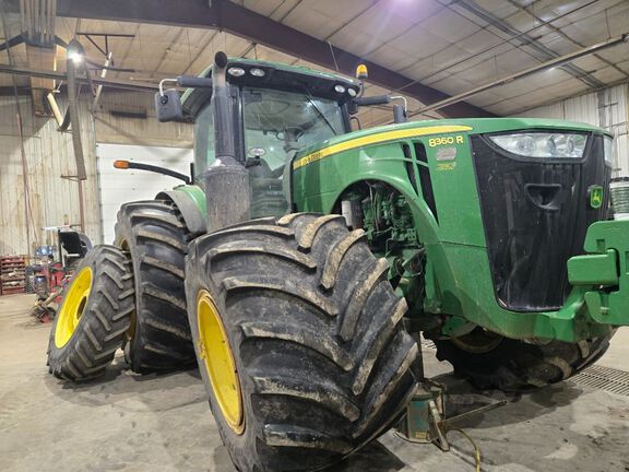 2012 John Deere 8360R Tractor