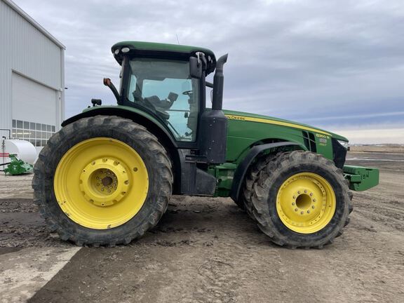 2012 John Deere 8360R Tractor