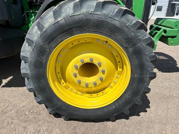 2012 John Deere 8360R Tractor