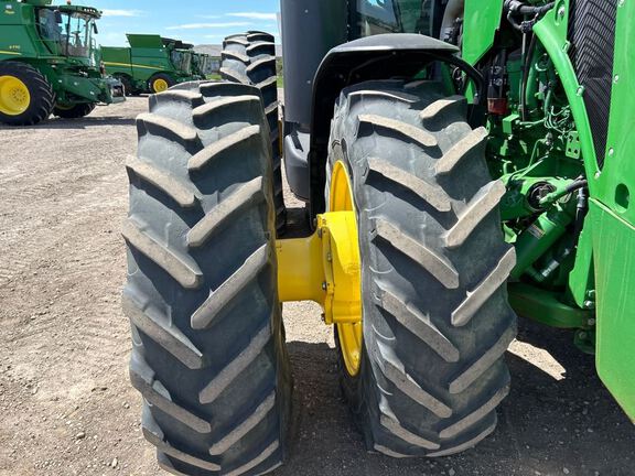 2012 John Deere 8360R Tractor