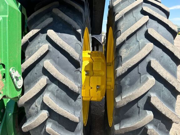 2012 John Deere 8360R Tractor