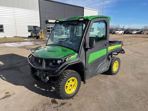 2024 John Deere XUV835R ATV